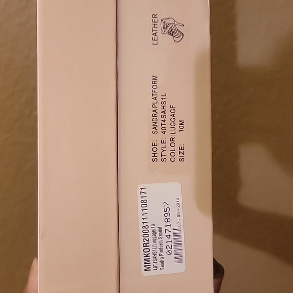 Michael Kors sandals - Picture 7 of 8